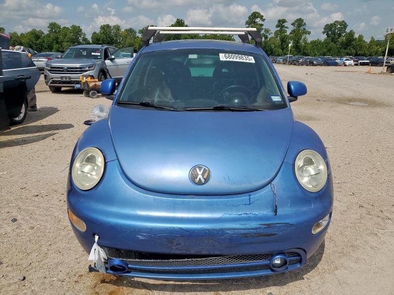 3VWCC21C2YM402682 - 2000 VOLKSWAGEN NEW BEETLE GLS ლურჯი ფოტო 5