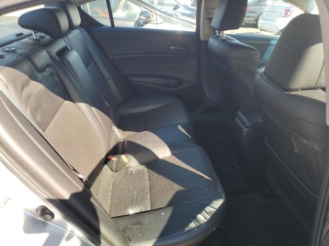 19VDE1F75DE020814 - 2013 ACURA ILX 20 TECH SILVER photo 10