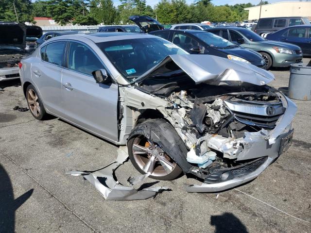 19VDE1F75DE020814 - 2013 ACURA ILX 20 TECH SILVER photo 4