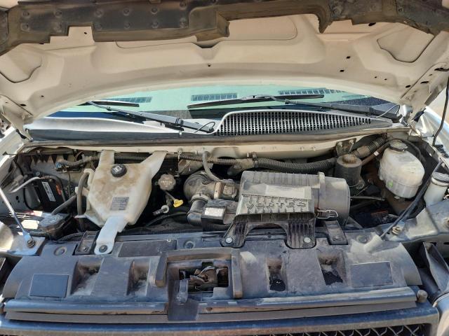 1GCWGBFG2K1356825 - 2019 CHEVROLET EXPRESS G2 WHITE photo 12