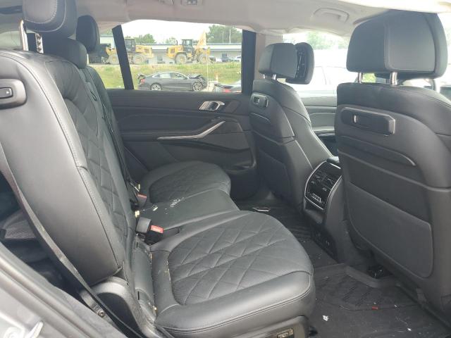 5UX23EM02P9P74844 - 2023 BMW X7 XDRIVE40I GRAY photo 10