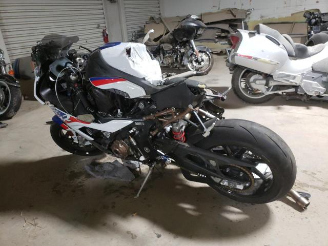 WB10E2303N6F82589 - 2022 BMW S 1000 RR WHITE photo 3