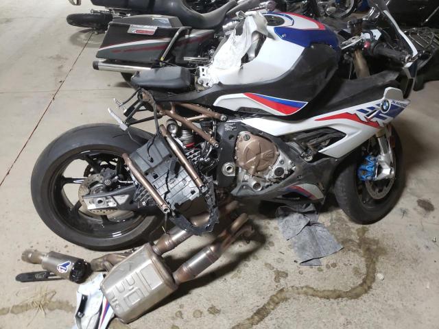 WB10E2303N6F82589 - 2022 BMW S 1000 RR WHITE photo 9