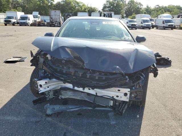 4T1DBADK3SU016567 - 2025 TOYOTA CAMRY XSE 灰色 照片 5