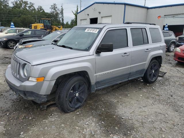 1C4NJRFB1GD674614 - 2016 JEEP PATRIOT LATITUDE SILVER photo 1