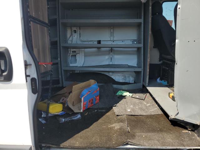 3C6TRVDG2JE154832 - 2018 RAM PROMASTER 2500 HIGH Biały zdjęcie 11