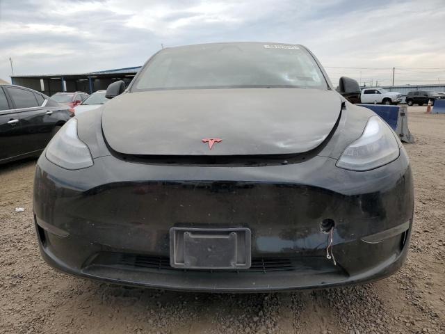 7SAYGDEE4RF071567 - 2024 TESLA MODEL Y Schwarz Foto 5
