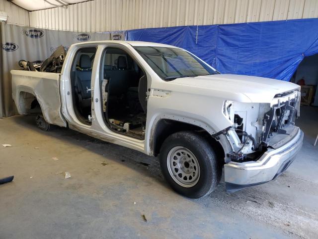 1GTR8AEFXMZ115404 - 2021 GMC SIERRA C1500 WHITE photo 4