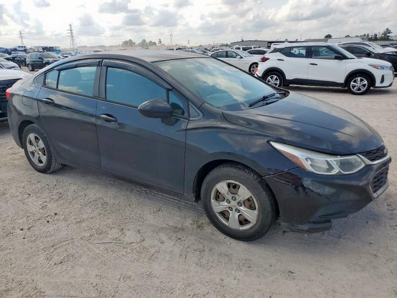 1G1BC5SM7J7105259 - 2018 CHEVROLET CRUZE LS BLACK photo 4