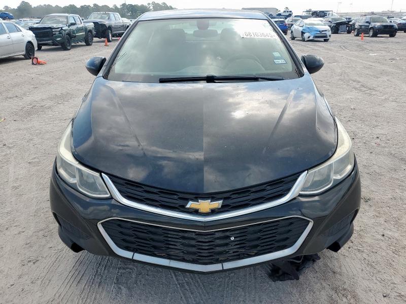 1G1BC5SM7J7105259 - 2018 CHEVROLET CRUZE LS BLACK photo 5