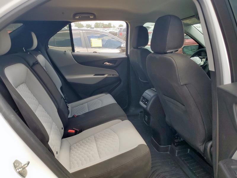 2GNAXKEV9K6167958 - 2019 CHEVROLET EQUINOX LT WHITE photo 11