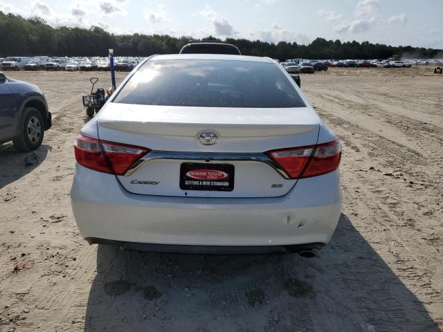 4T1BF1FK0GU124113 - 2016 TOYOTA CAMRY LE WHITE photo 6