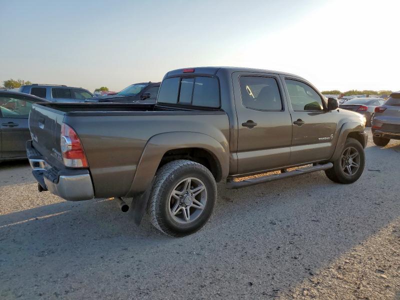 5TFJU4GN3DX045643 - 2013 TOYOTA TACOMA DOUBLE CAB PRERUNNER TAN photo 3