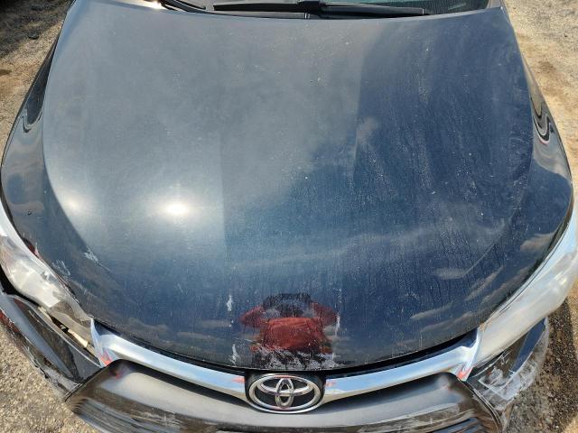 4T4BF1FK1GR529578 - 2016 TOYOTA CAMRY LE BLUE photo 11