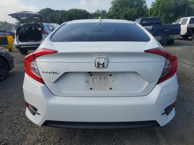 2HGFC2F75JH515558 - 2018 HONDA CIVIC EX أبيض صورة 6