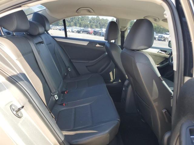 3VWDX7AJ3DM239765 - 2013 VOLKSWAGEN JETTA SE 金色 照片 10