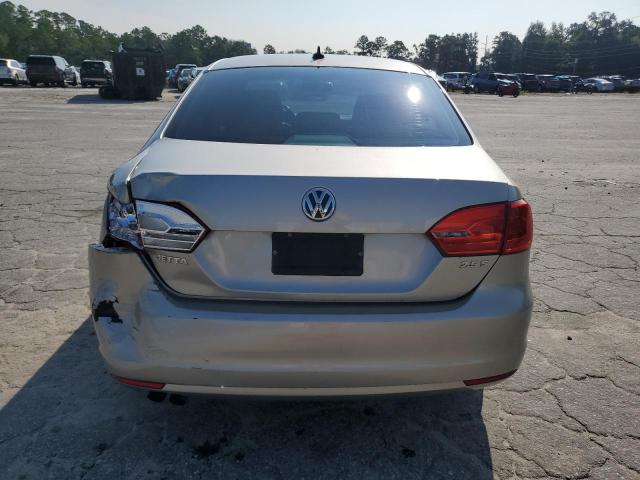 3VWDX7AJ3DM239765 - 2013 VOLKSWAGEN JETTA SE 金色 照片 6