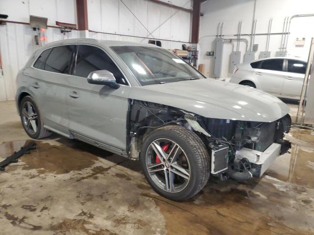 WA1C4AFYXK2002747 - 2019 AUDI SQ5 PRESTIGE GRAY photo 4