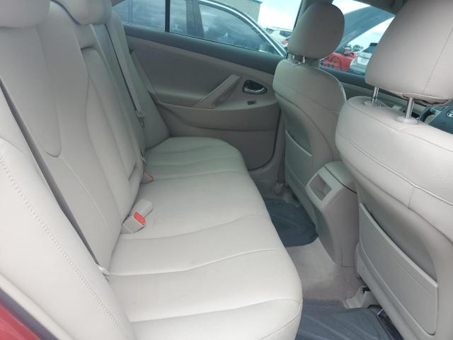 4T1BF3EK0BU181935 - 2011 TOYOTA CAMRY BASE RED photo 10