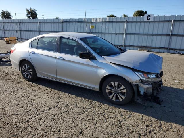 1HGCR2F33FA139642 - 2015 HONDA ACCORD LX SILVER photo 4