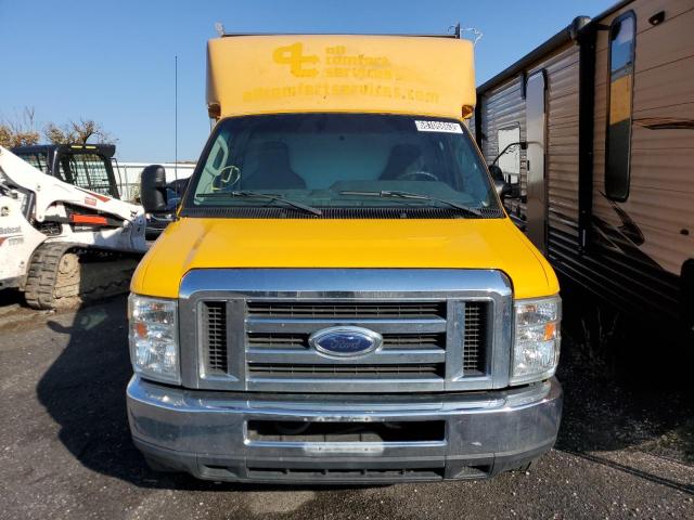 1FDWE3FL8DDA74100 - 2013 FORD ECONOLINE E350 SUPER DUTY CUTAWAY VAN YELLOW photo 5