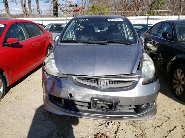 JHMGD38687S062837 - 2007 HONDA FIT S GRAY photo 5