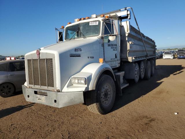 1NKDX4EX46R149640 - 2006 KENWORTH CONSTRUCTI T800 WHITE photo 2