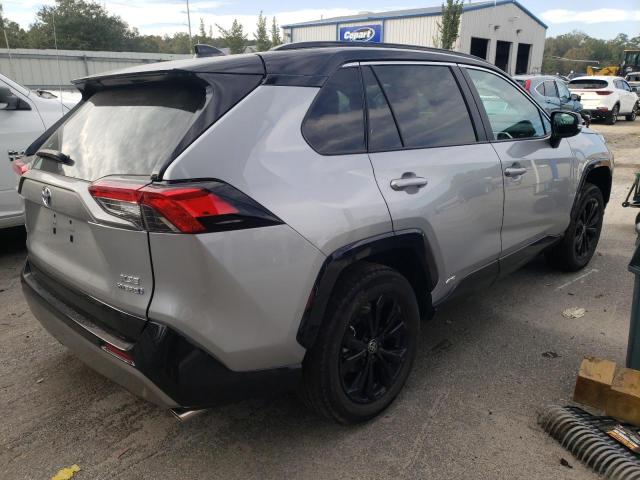 2T3E6RFVXNW037930 - 2022 TOYOTA RAV4 XSE SILVER photo 3