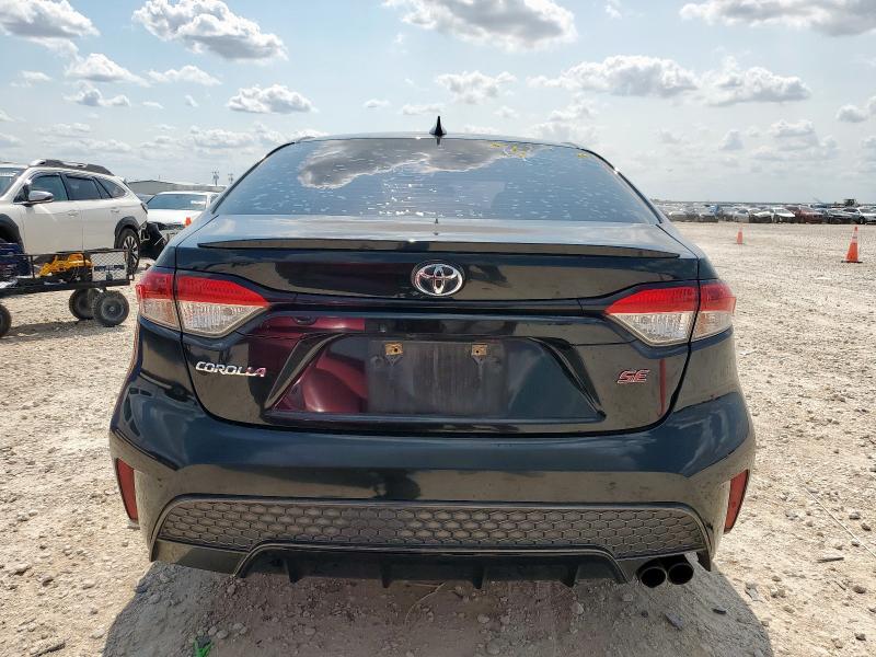 5YFS4MCEXMP062223 - 2021 TOYOTA COROLLA SE Чорний фото 6