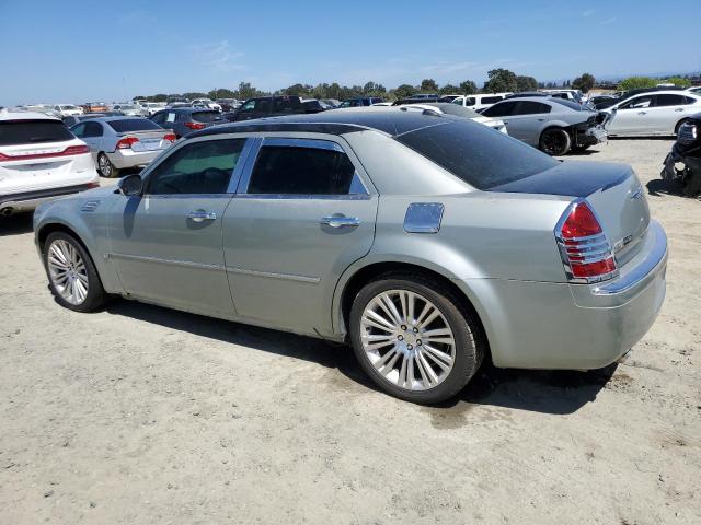 2C3LA63H26H138873 - 2006 CHRYSLER 300C SILVER photo 2