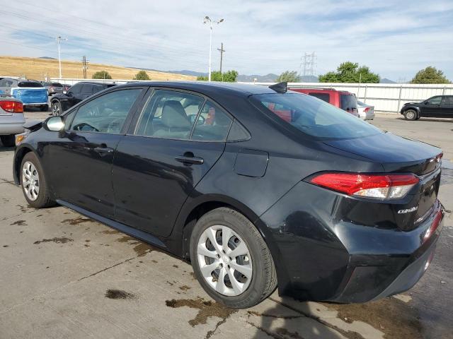 5YFEPRAE4LP103500 - 2020 TOYOTA COROLLA LE შავი ფოტო 2