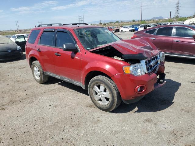 1FMCU0DG3BKB19625 - 2011 FORD ESCAPE XLT RED photo 4