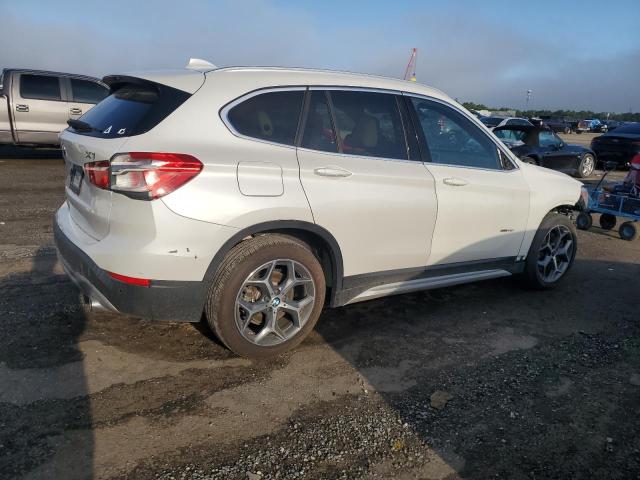 WBXHT3C30GP884950 - 2016 BMW X1 XDRIVE28I WHITE photo 3