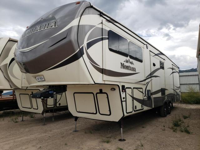 4YDF37128F4701863 - 2015 KEYSTONE MONTANA BEIGE photo 2