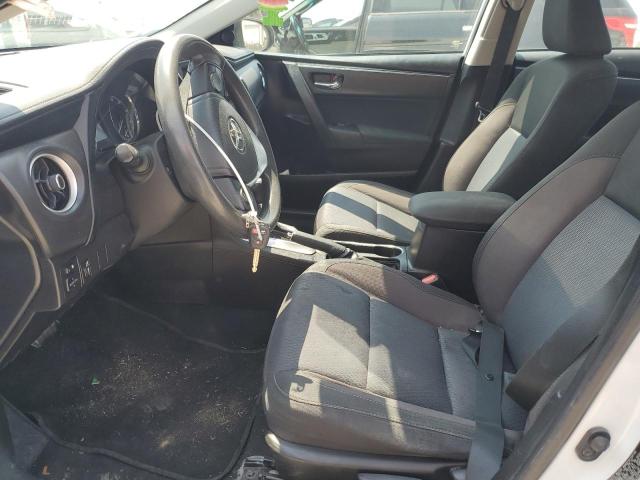 5YFBURHE6HP584312 - 2017 TOYOTA COROLLA L 白色 照片 7