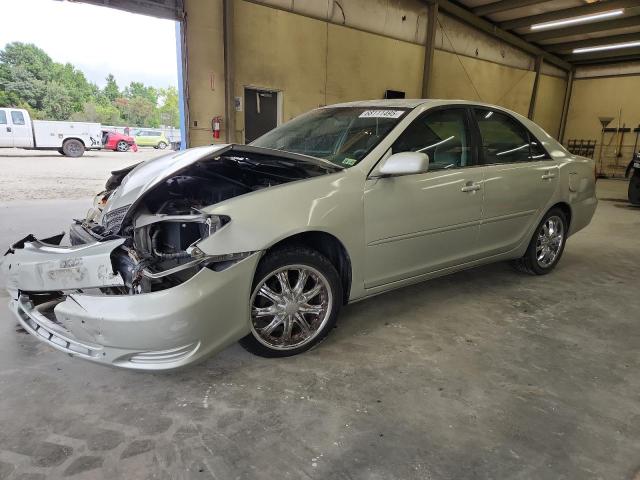 2002 TOYOTA CAMRY LE, 
