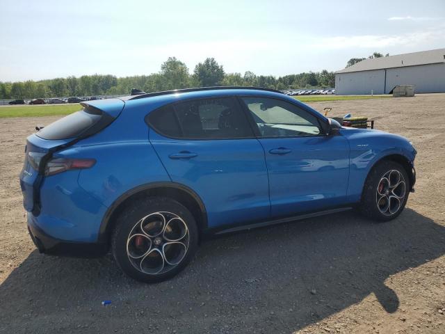 ZASPAKBN5R7D71800 - 2024 ALFA ROMEO STELVIO TI BLUE photo 3