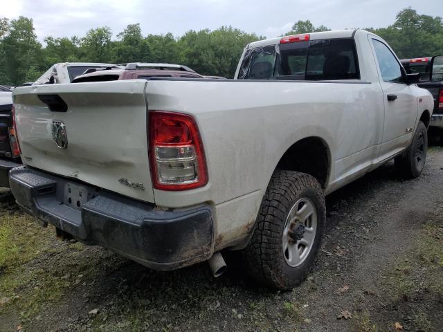 3C6MR5AJ6KG704365 - 2019 RAM 2500 TRADESMAN WHITE photo 3