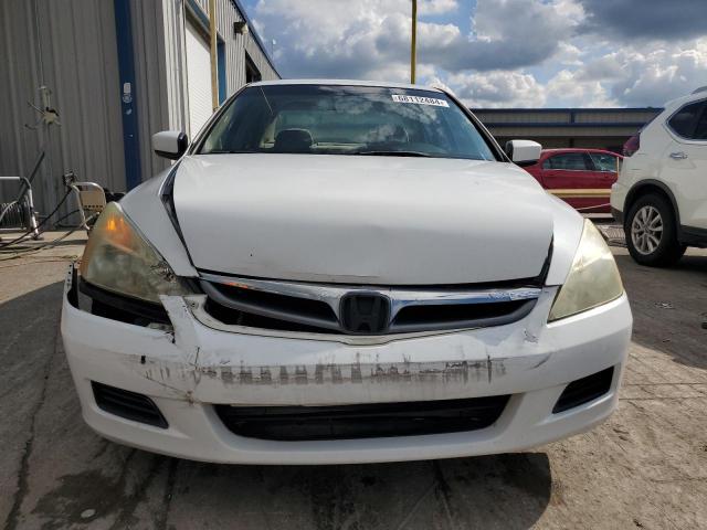 3HGCM56447G705528 - 2007 HONDA ACCORD LX WHITE photo 5