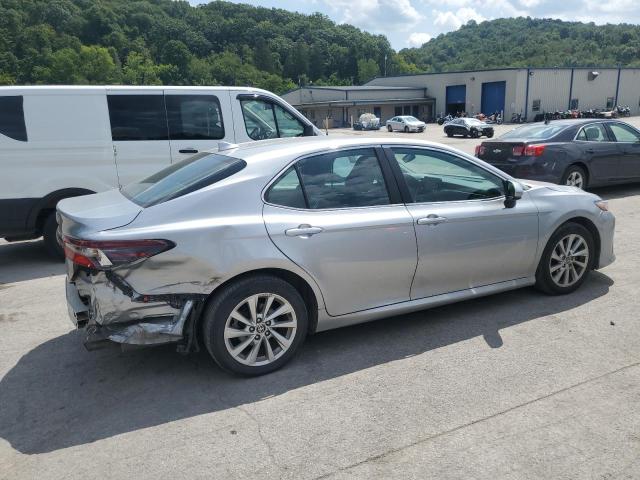 4T1C11AK4MU542079 - 2021 TOYOTA CAMRY LE SILVER photo 3