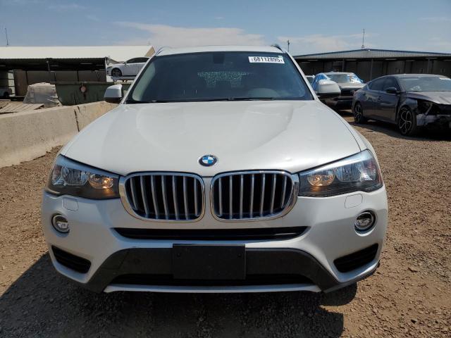 5UXWX9C5XH0T02665 - 2017 BMW X3 XDRIVE28I WHITE photo 5