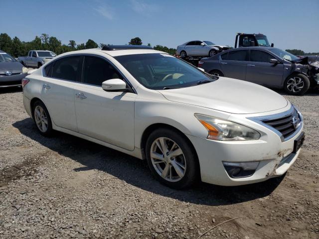 1N4AL3AP3EC299164 - 2014 NISSAN ALTIMA 2.5 WHITE photo 4