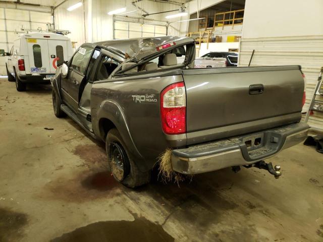 5TBDT44106S528803 - 2006 TOYOTA TUNDRA DOUBLE CAB SR5 GRAY photo 2