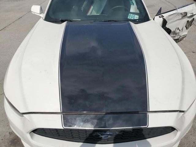1FATP8UH9H5278102 - 2017 FORD MUSTANG WHITE photo 11