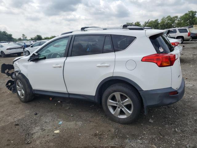 2T3RFREV5FW292439 - 2015 TOYOTA RAV4 XLE თეთრი ფოტო 2