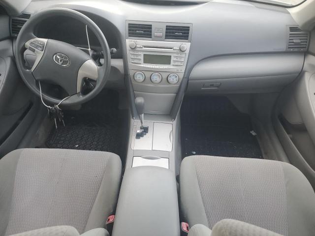 4T1BF3EK5AU104962 - 2010 TOYOTA CAMRY BASE GRAY photo 8