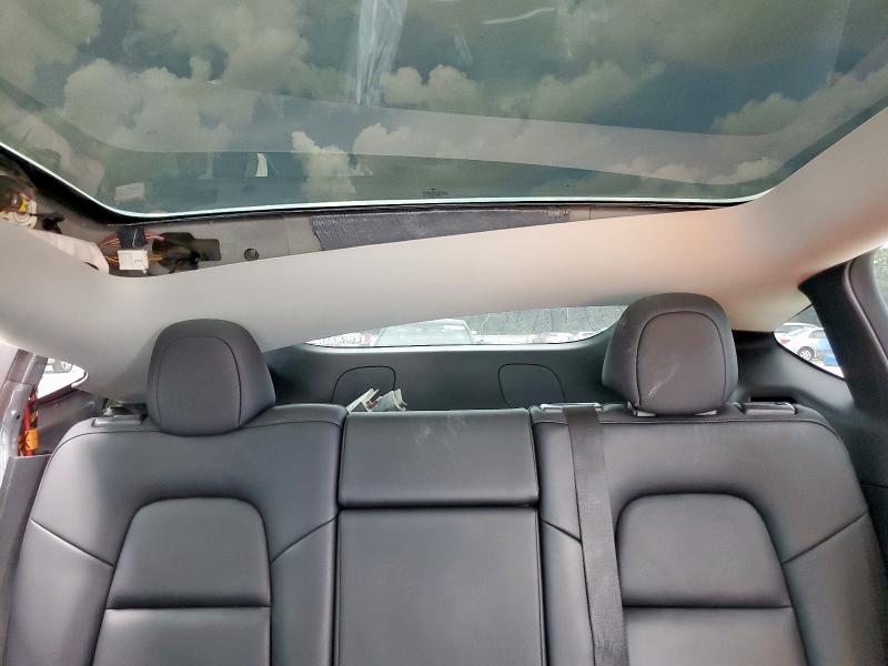 7SAYGDEF3NF530218 - 2022 TESLA MODEL Y ნაცრისფერი ფოტო 10