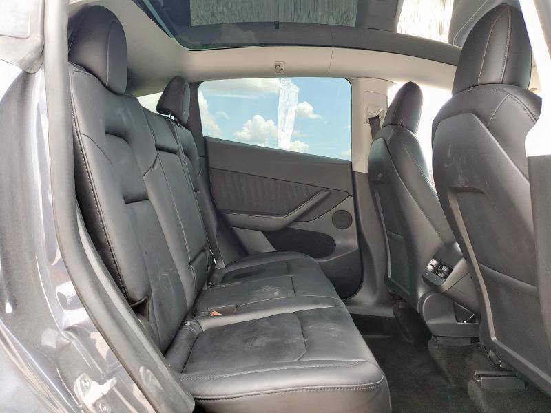 7SAYGDEF3NF530218 - 2022 TESLA MODEL Y ნაცრისფერი ფოტო 11