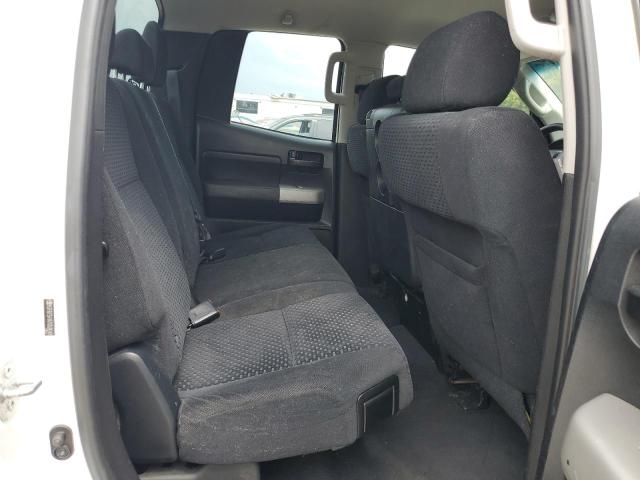 5TFBT54147X008040 - 2007 TOYOTA TUNDRA DOUBLE CAB SR5 WHITE photo 10