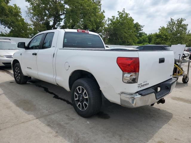 5TFBT54147X008040 - 2007 TOYOTA TUNDRA DOUBLE CAB SR5 WHITE photo 2
